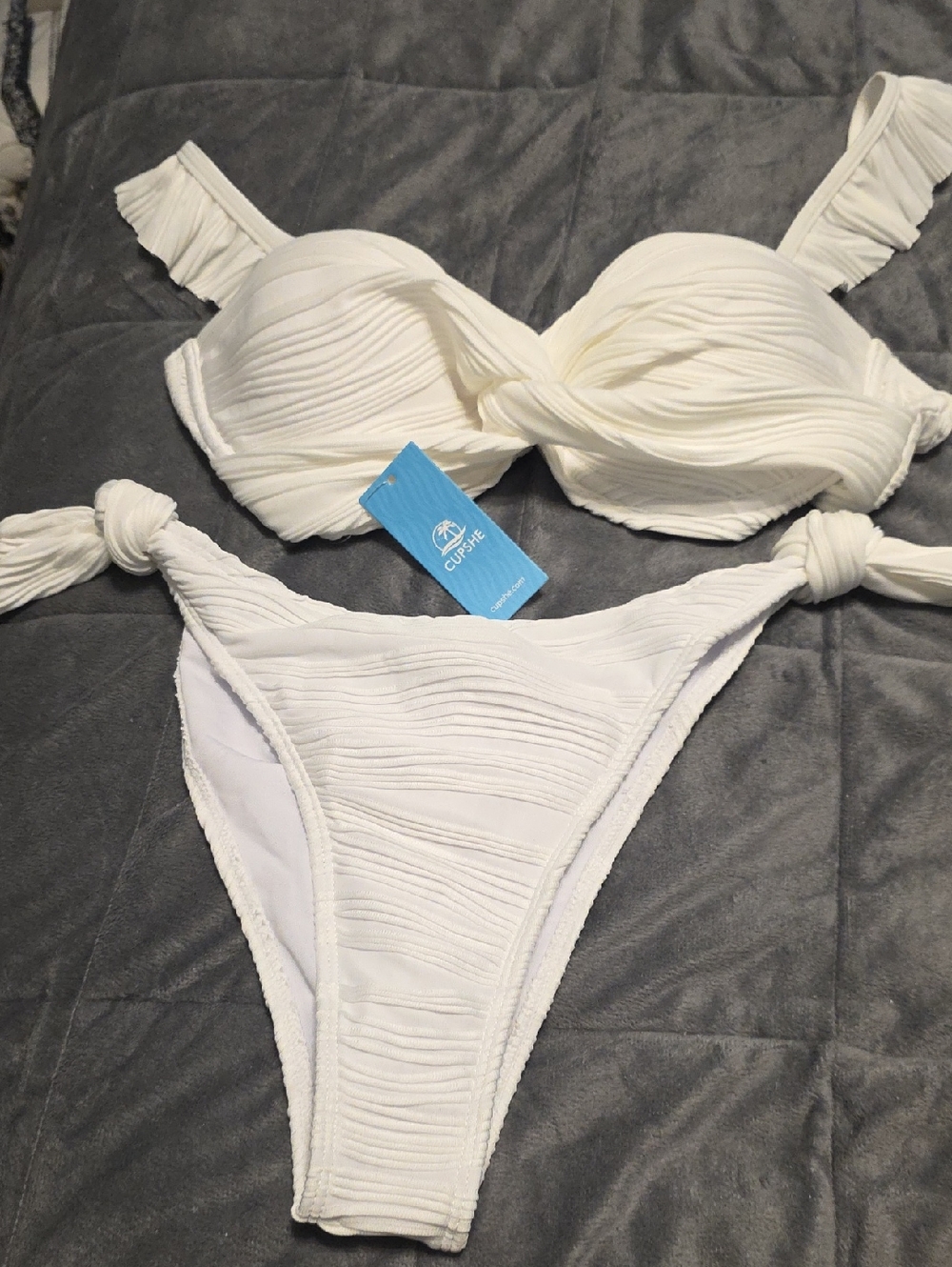 Cupshe White Textured Twist Bandeau Bikini with Knot-Tie Bottoms
